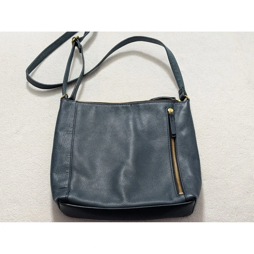 Fossil Navy Blue Leather Purse  Crossbody- Gold Toned Hardware-Square